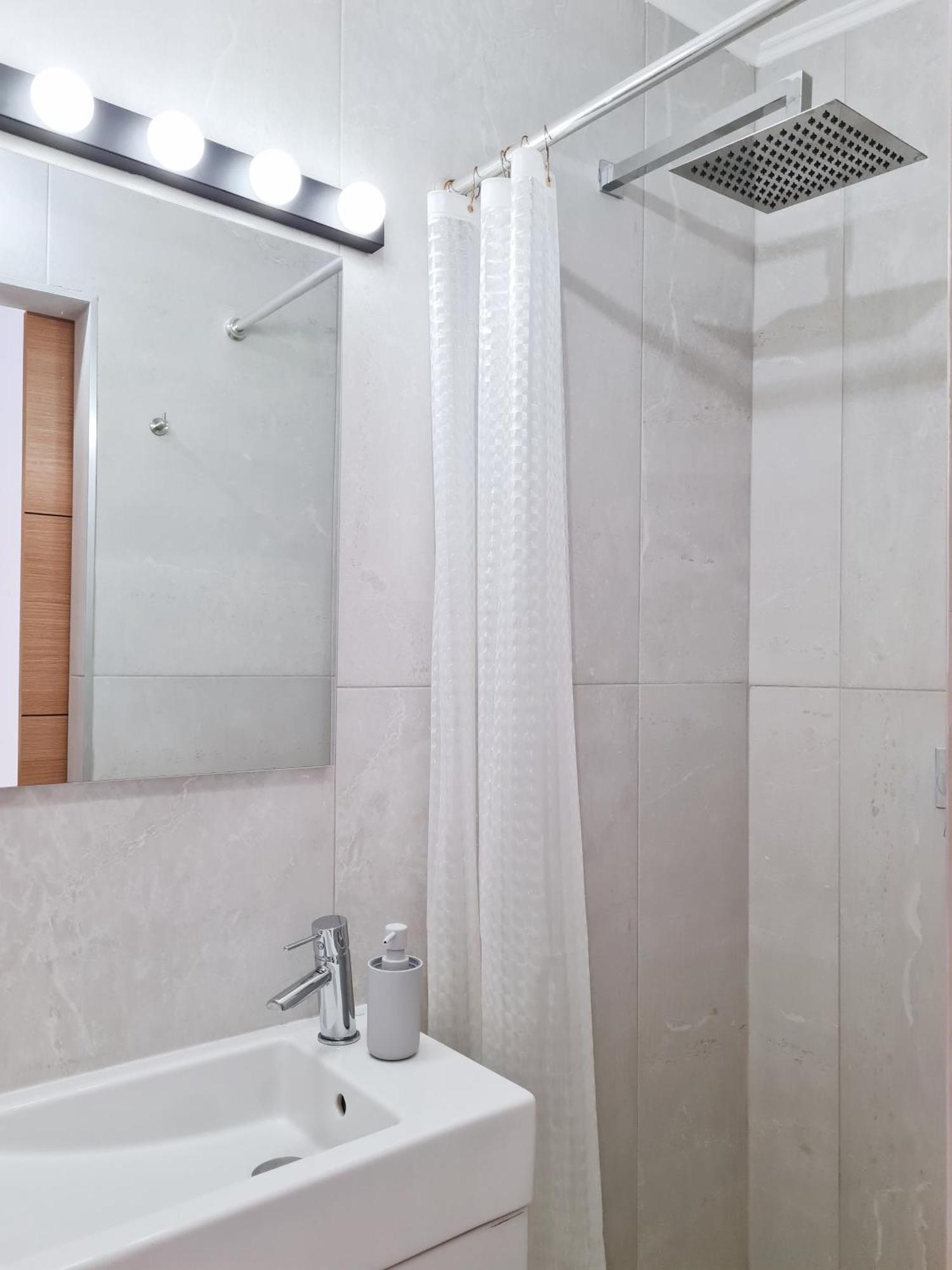 Minha Casa Sua Casa - Cozy Little House, Ac & Wifi Villa Ферагудо Екстериор снимка