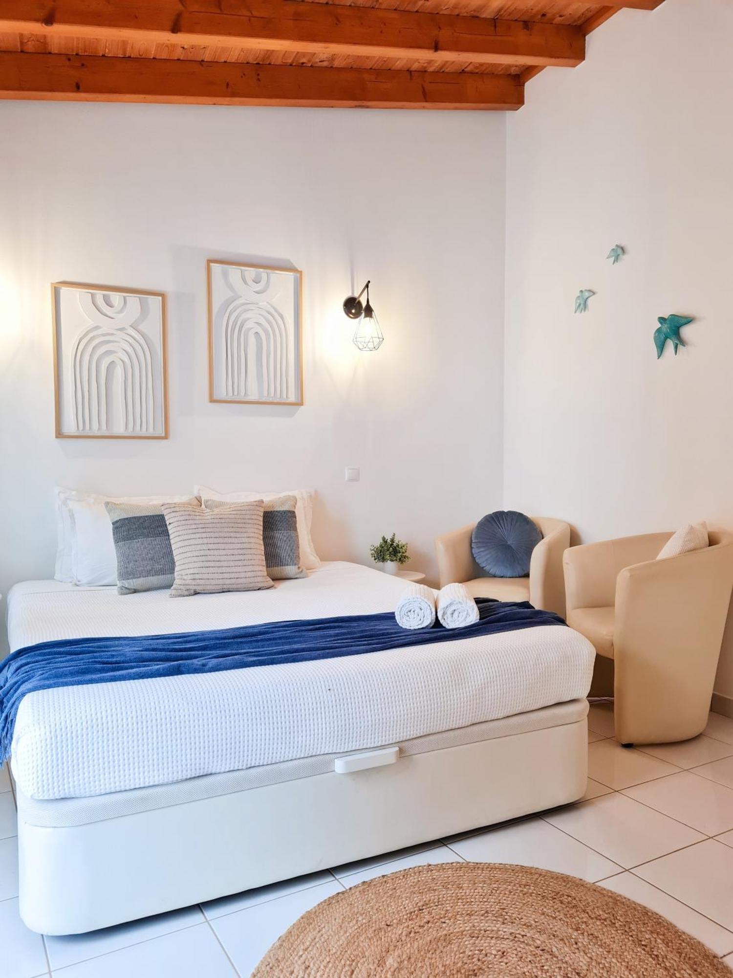 Minha Casa Sua Casa - Cozy Little House, Ac & Wifi Villa Ферагудо Екстериор снимка